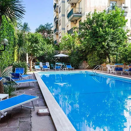 Estate4home - Casa Anna 1944 Διαμέρισμα Σορέντο