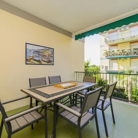 Estate4home - Casa Anna 1944 * 소렌토