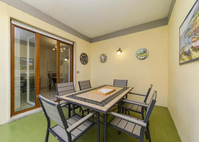 Estate4home - Casa Anna 1944 * سورينتو